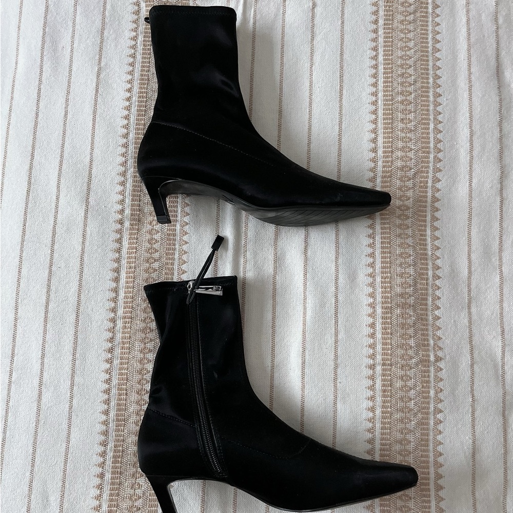 ZARA KITTEN HEEL BOOTIES